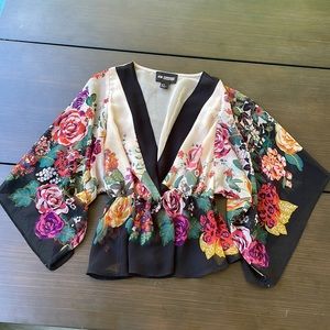 H&M kimono style floral top size 2